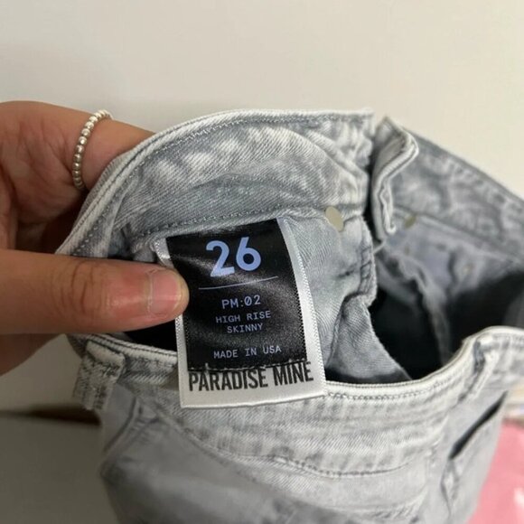 Aritzia Paradise Mine  Grey Jeans - Picture 4 of 4